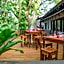 Hacienda La Pacífica Eco-Lodge