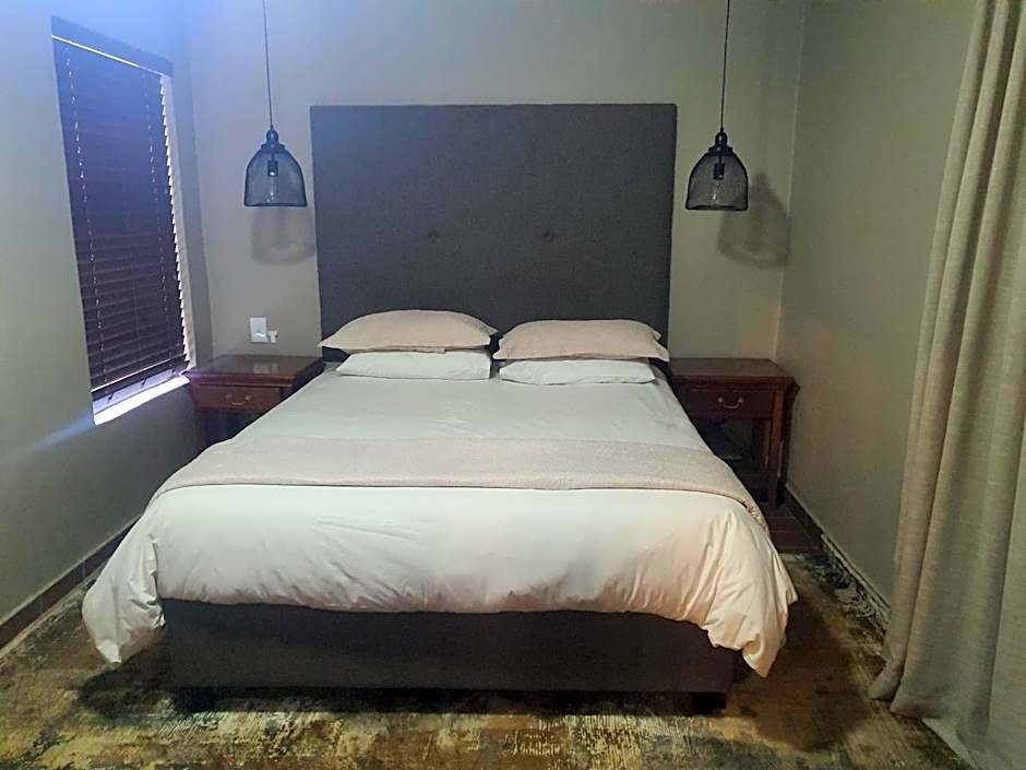 Photo 1 of 1 of 1 Bedroom Chalet