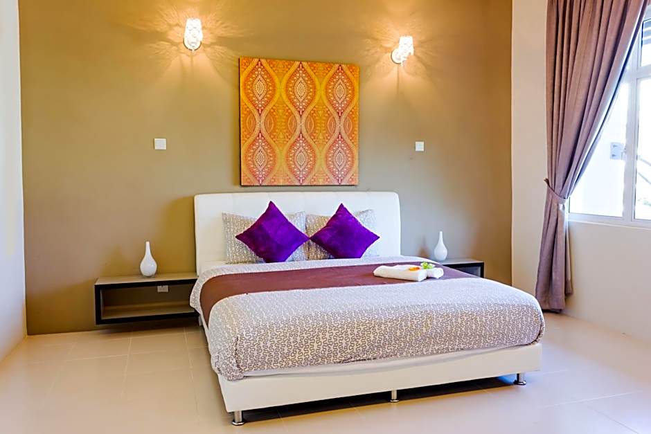 Batu Ferringhi - Shamrock Beach Villas