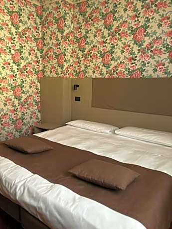 Economy Double or Twin Room