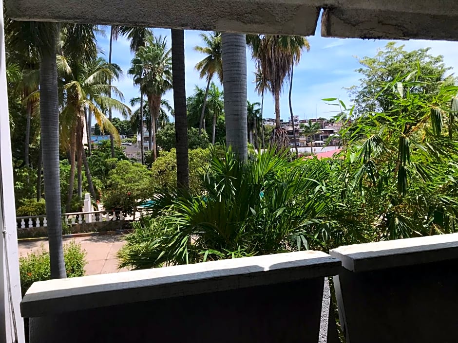 Hotel las hamacas