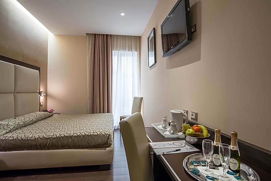 Catone District Hotel