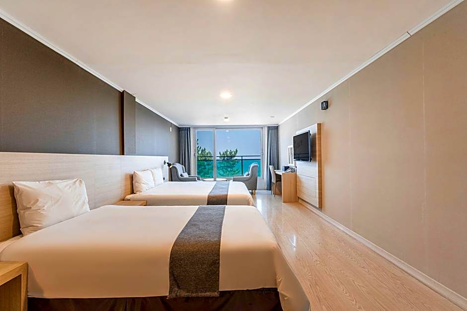 Gyeongpo Soo Hotel
