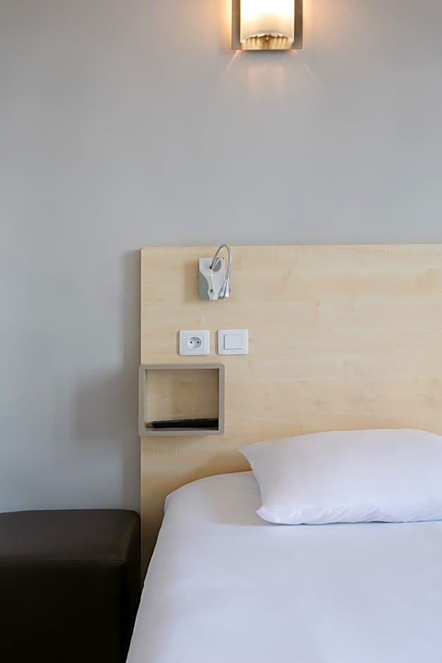 Hotel Foch Nancy Gare