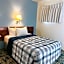 Curly Redwood Lodge