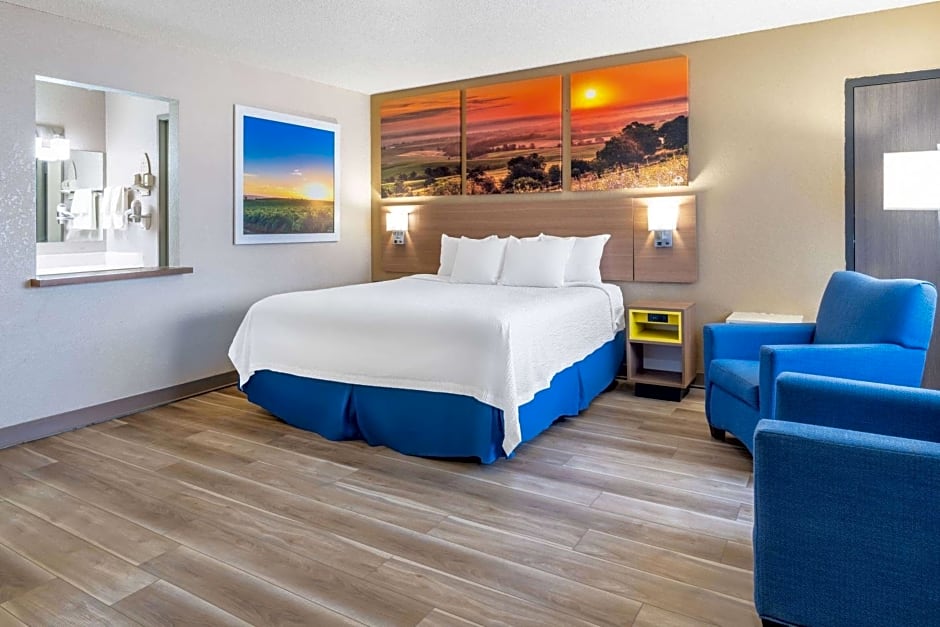 Days Inn by Wyndham Sioux Falls Airport