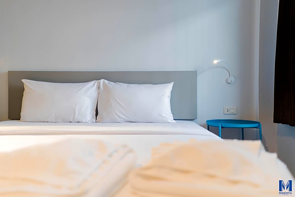 Manonta Budget Hotel