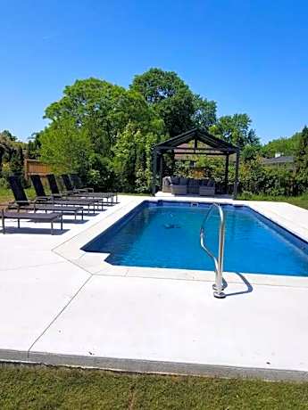 Alba Cottage with Brand New Pool