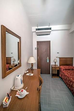 Triple Room with Sea View