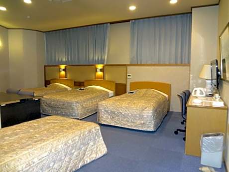 Standard Triple Room - Smoking