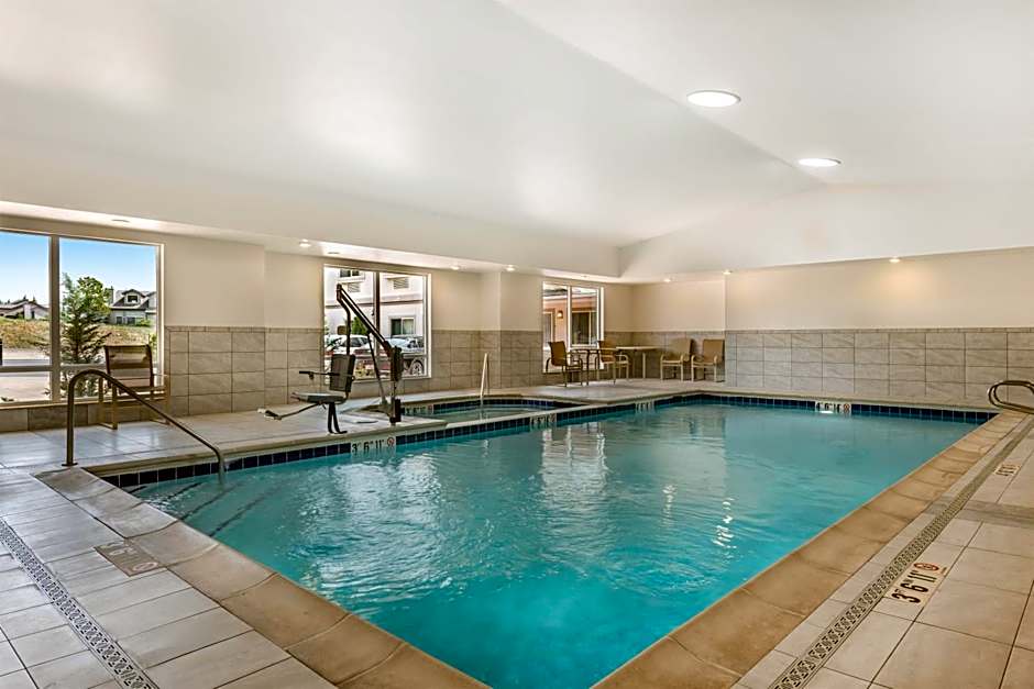 Best Western Plus Silver Saddle Inn