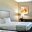 La Quinta Inn & Suites by Wyndham Ft. Pierce