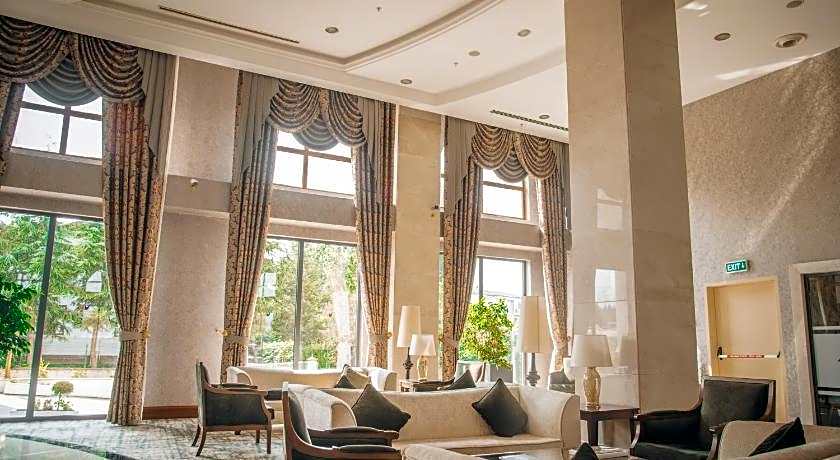 Wellborn Luxury Hotel