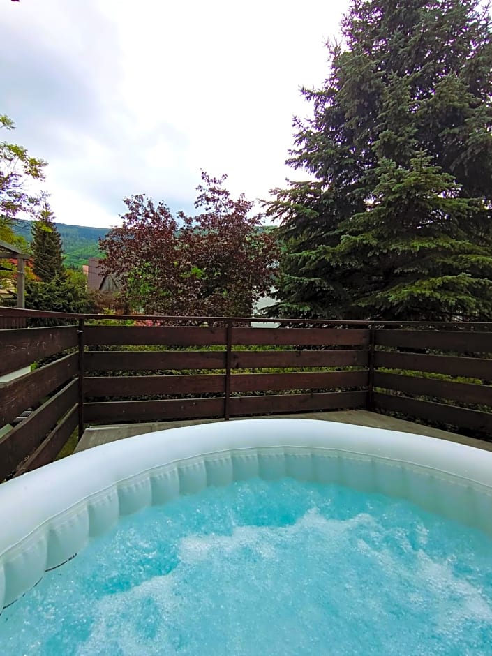 Apartament Olimpijska 54 z prywatnym jacuzzi na tarasie