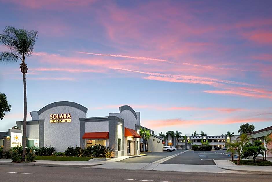 Solara Inn and Suites