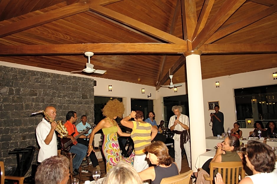 Flag Hotel Foya Branca