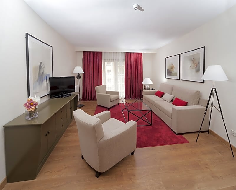 Aparto-Hotel Rosales