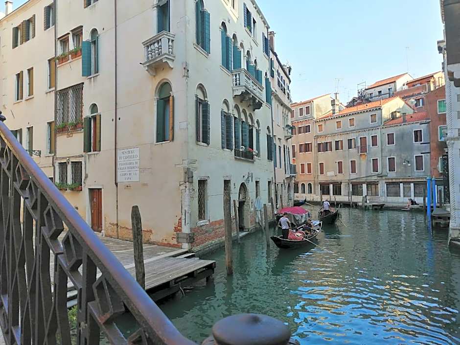 Hotel Alla Fava
