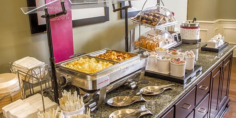 Hampton Inn & Suites Savannah