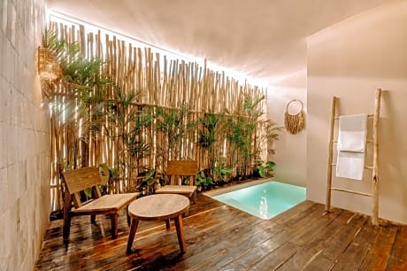Deluxe King Room with Terrace