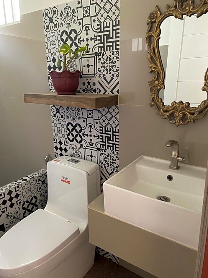 Doroteo's Transient House