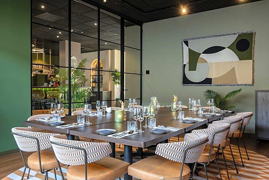 Leonardo Hotel Breda City Center