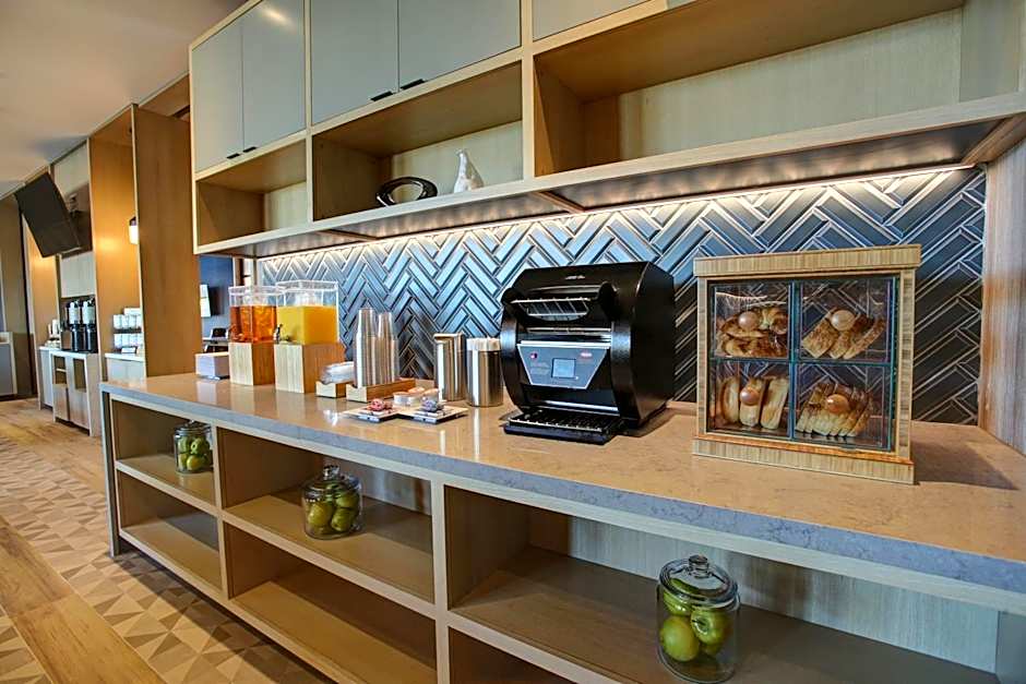 Hyatt Place Wichita State University