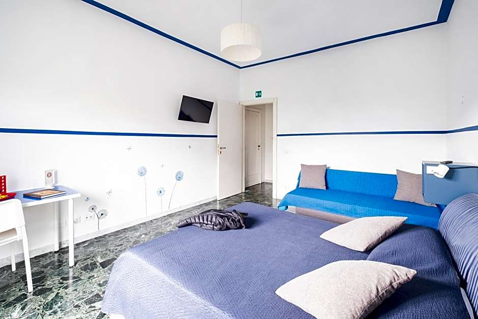 Take It Easy Roma Guest House