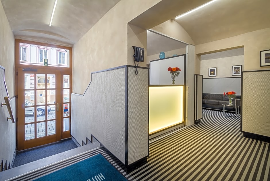 Hotel White Lion