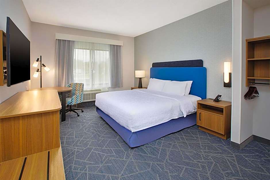 Hampton Inn By Hilton Detroit/Belleville-Airport Area