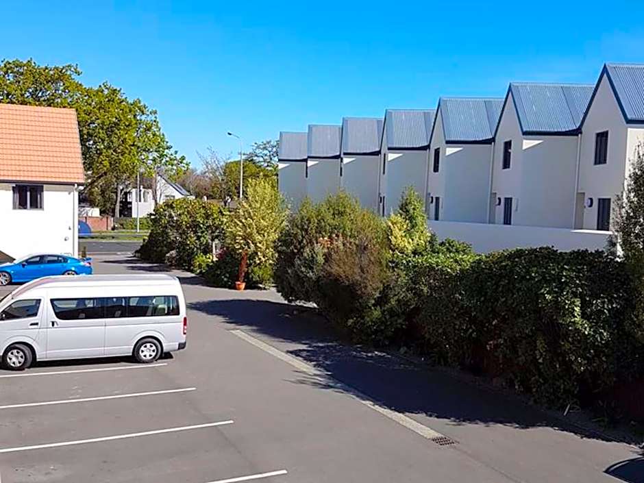 Bella Vista Motel and Apartments