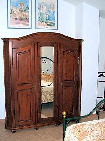 Triple Room with Garden View