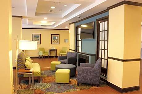 Holiday Inn Express & Suites Lebanon By IHG