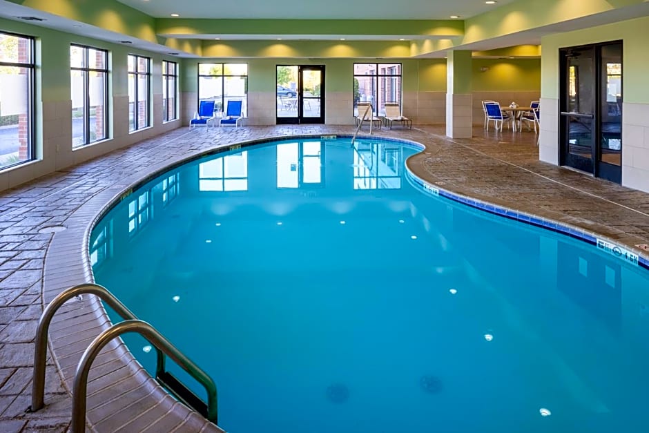 Holiday Inn Express Coventry S - West Warwick Area By IHG