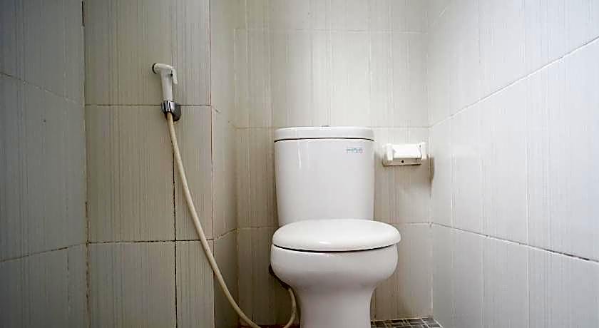 OYO 1477 Athar 88 Hotel