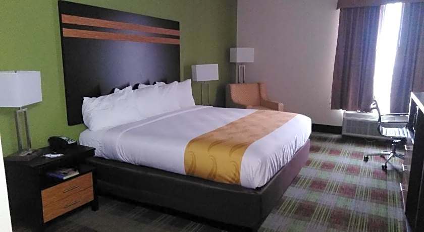 Quality Inn & Suites Mount Vernon