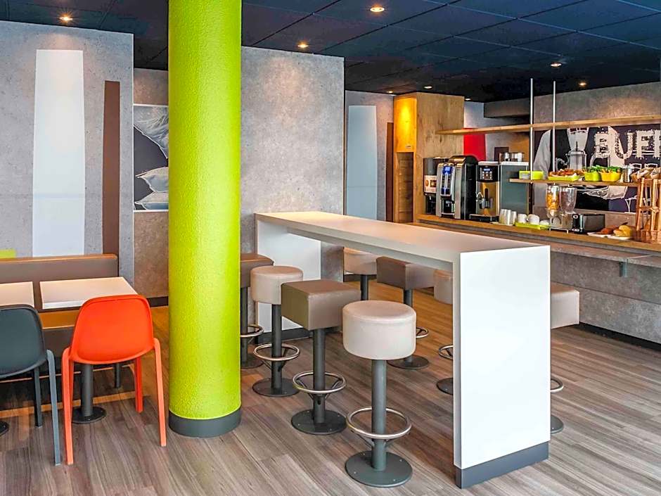 ibis budget Courbevoie Paris La Défense 1