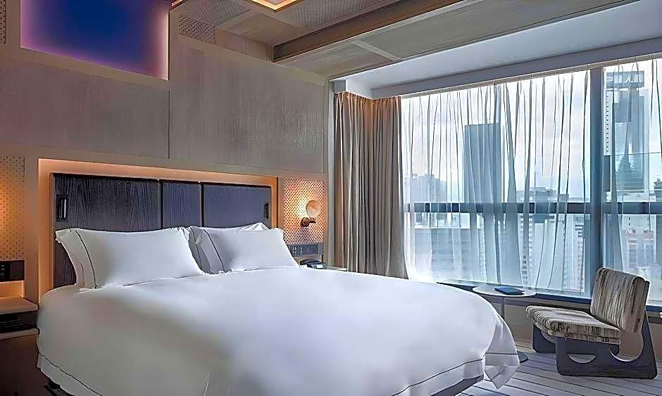 Emperor Hotel