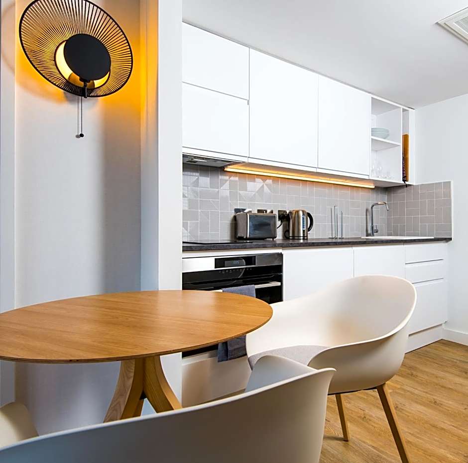 StayBridge Suites Cardiff By IHG