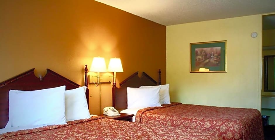 Relax Inn - Monroe