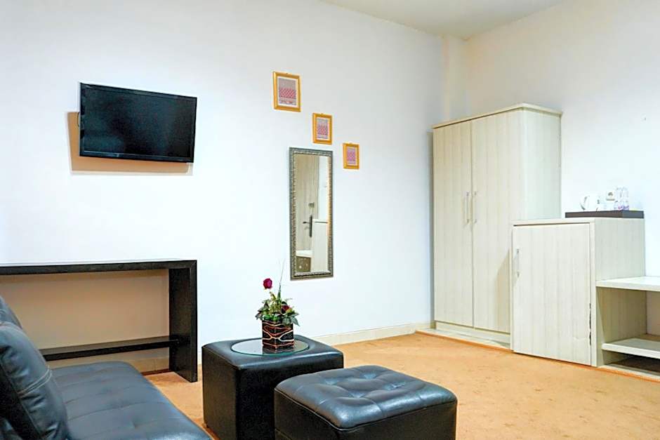 Collection O R.Sukamto Near Palembang Trade Center Mall