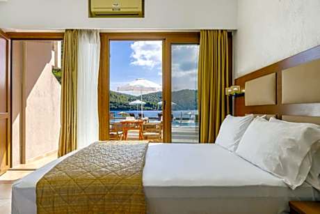 double ground floor sea view