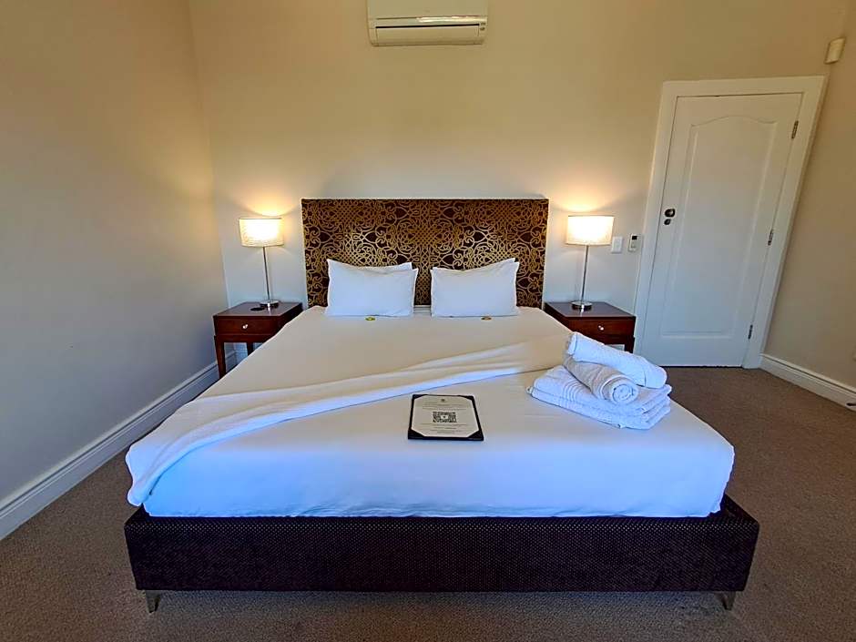 Wild Mushroom Country House