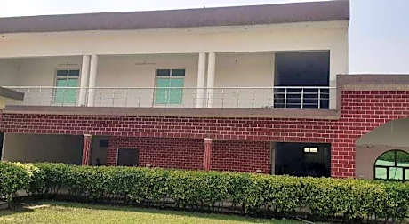 SPOT ON 811341 Al Hotels Inn