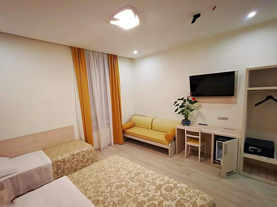 CSI Group - Hotel Metropoli