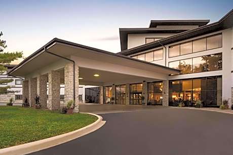 Oneida Casino Hotel