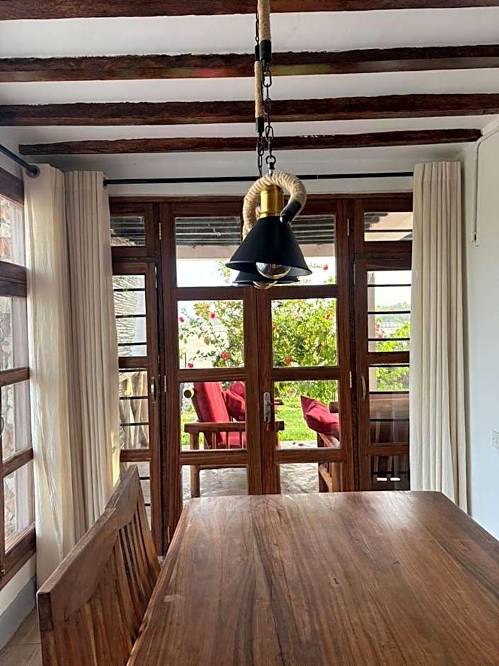 Malcom Ocean View Retreat
