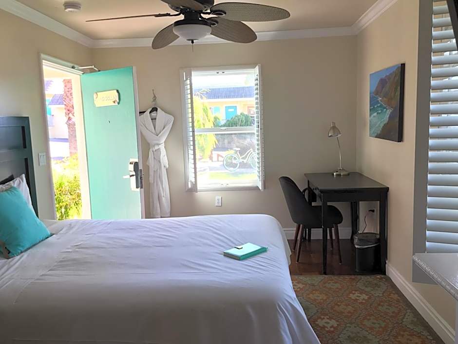 Beach Bungalow Inn And Suites