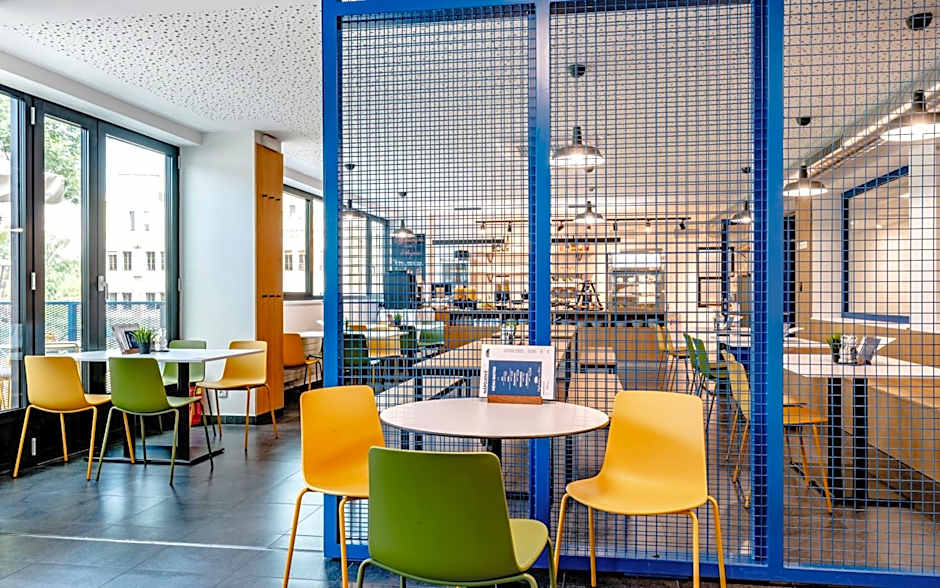 Hotel Active Stadium