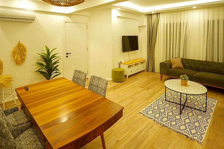 marla suite